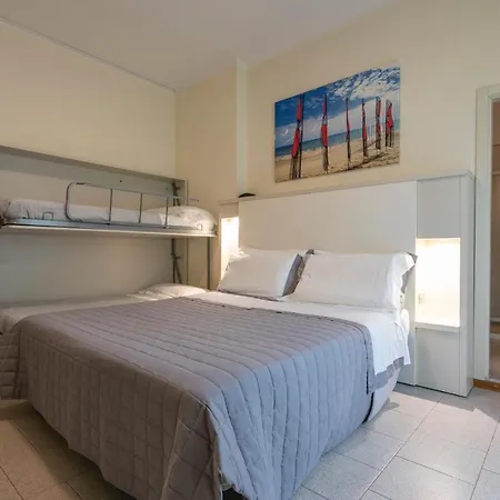 Hotel Deborah Milano Marittima